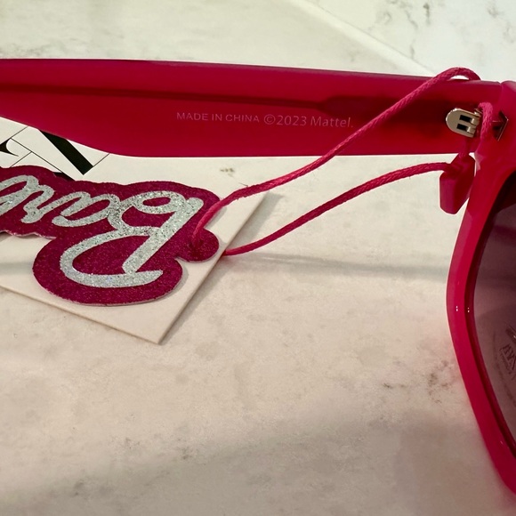 Zara X Barbie Sunglasses - Picture 13 of 14